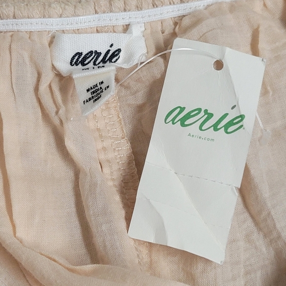 Aerie NWT lace Mini Skirt Size Medium. - Picture 4 of 9